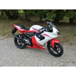 Cestný motocykel Yamaha TZR...