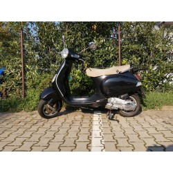 Skúter Piaggio Vespa LX...